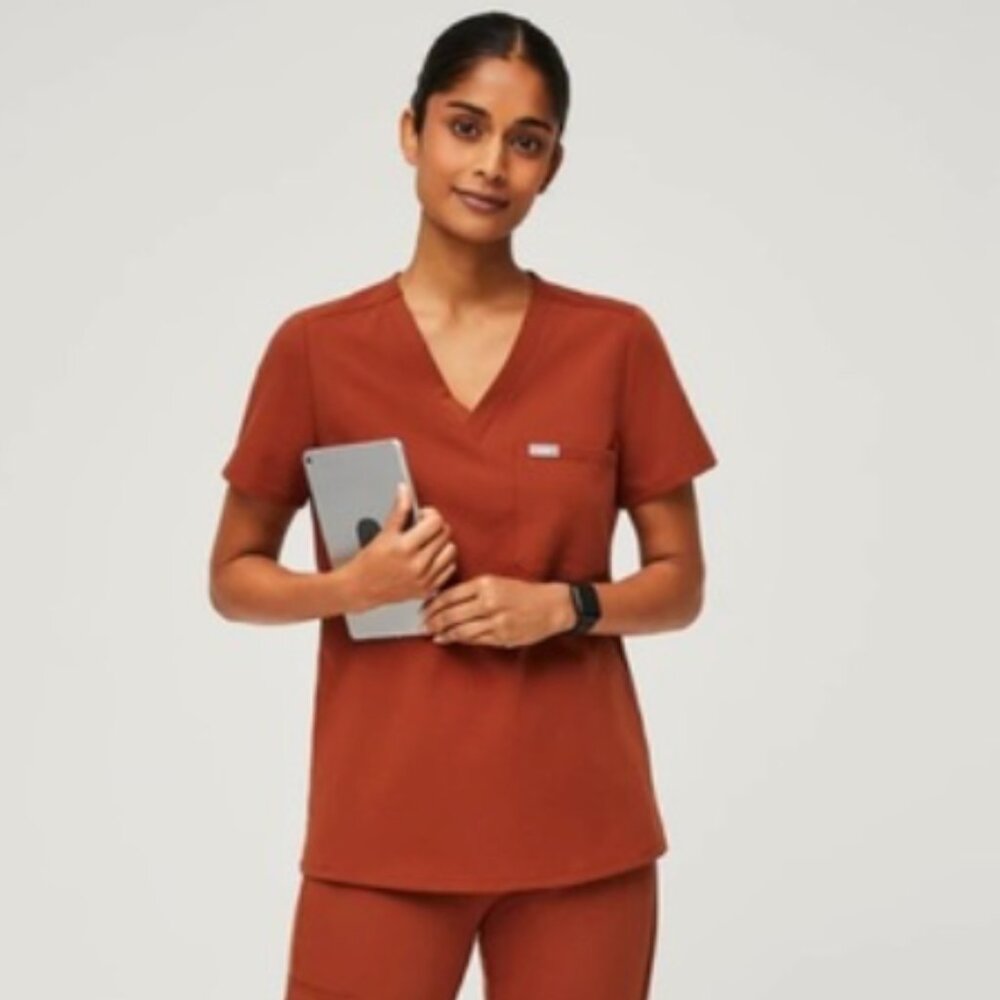 Figs Catarina Scrub Top. Auburn XXL